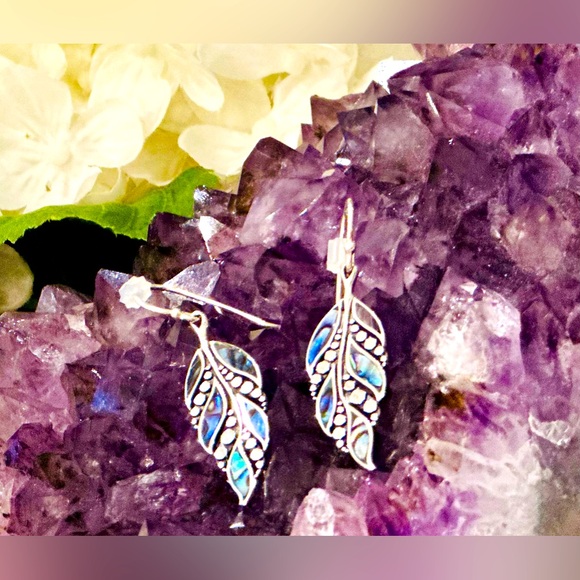 New iredescent leaves sterling silver earrings made in Bali - Picture 1 of 4